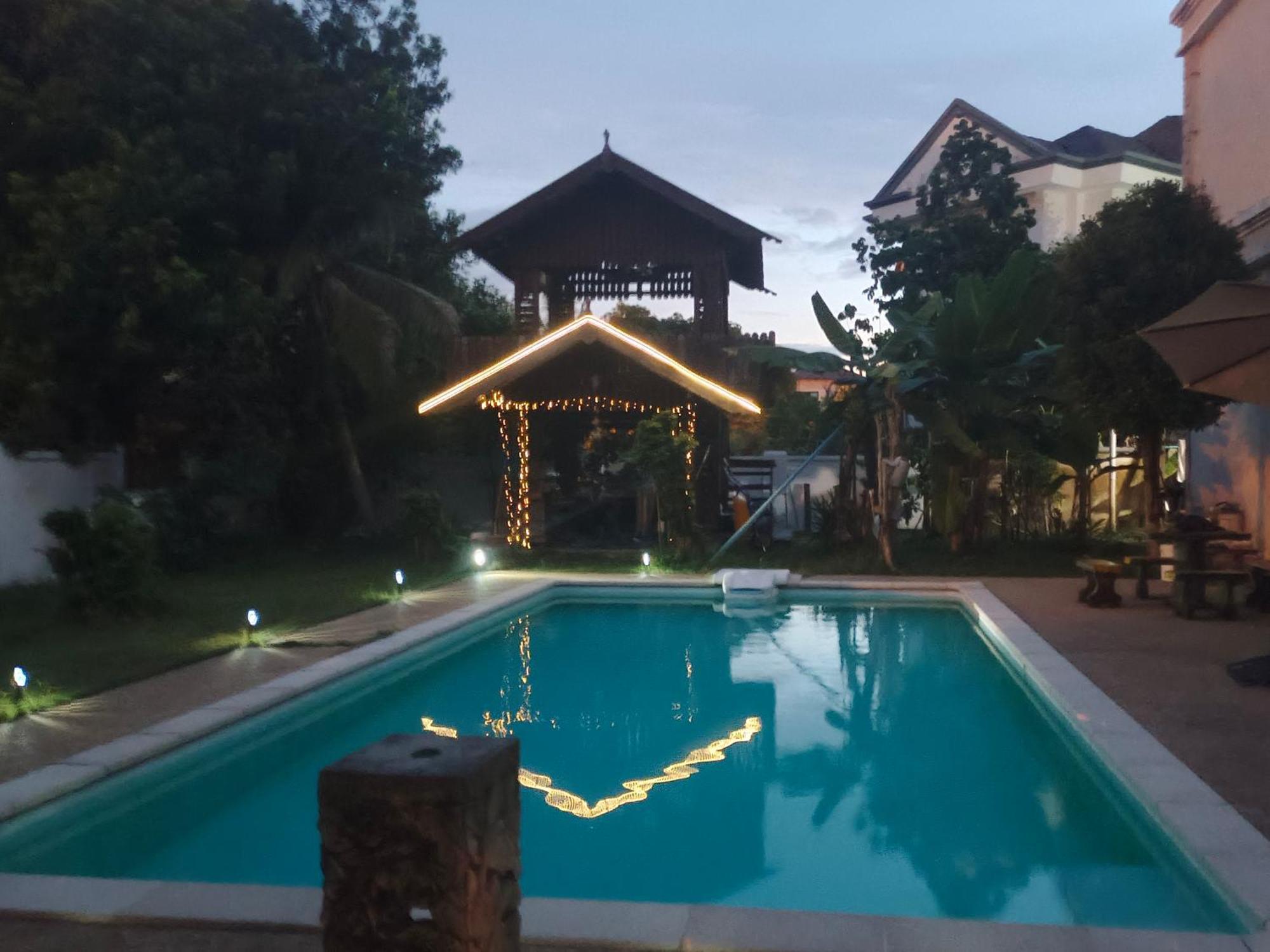 Villa Shamir เซปัง ภายนอก รูปภาพ