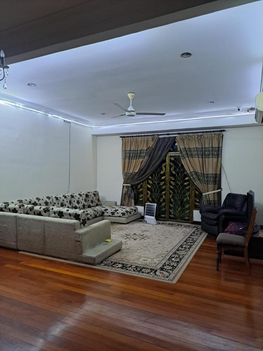 Villa Shamir เซปัง ภายนอก รูปภาพ